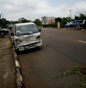 Man falls off vehicle, dies in Anambra accident